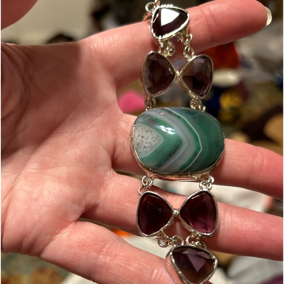 Absolutely Gorgeous Matching Necklace and Bracelet pieces by Hermosa. - Picture 7 of 16